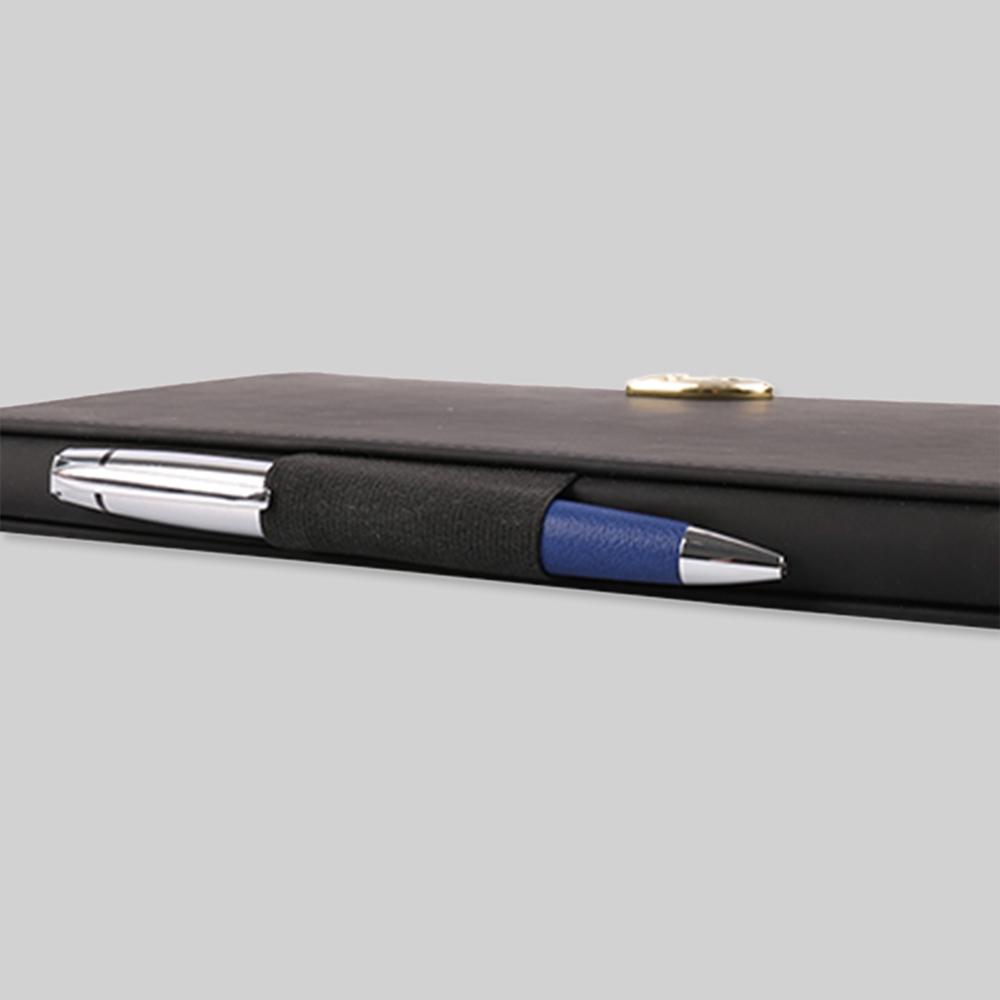 PU Notebooks With a Metal Logo